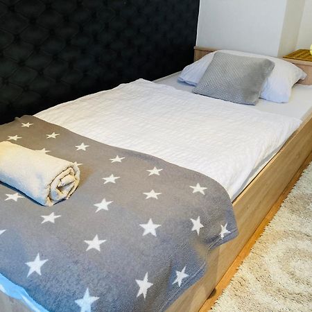 Origo Apartman 埃格尔 外观 照片